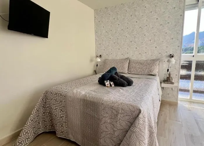Skyline Stunning Views Walking Distance To The And Seasonal Pool * Benalmadena